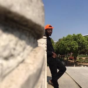 Meet your Posher, Guci